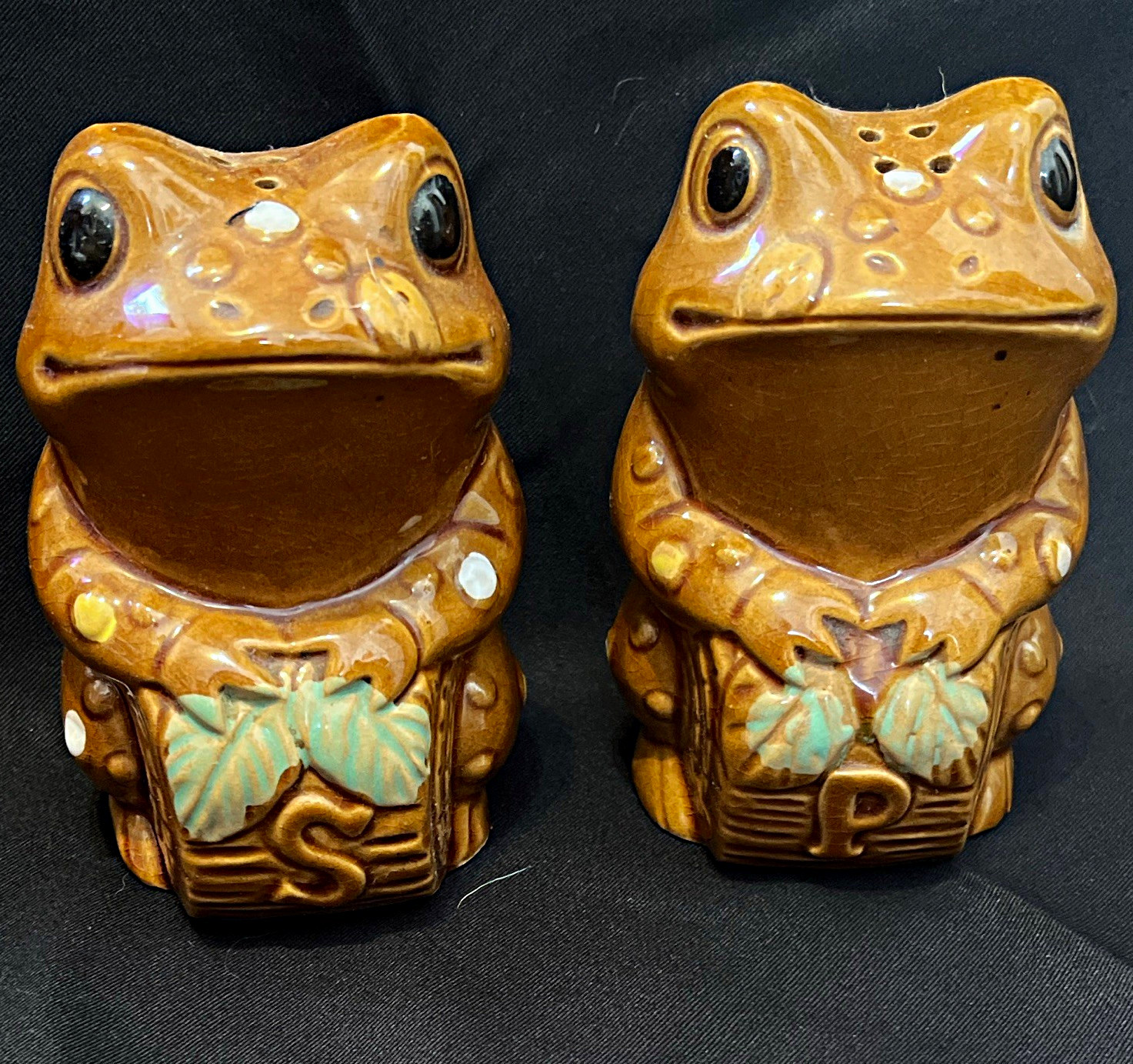 Vintage Japan Ceramic Frog Salt & Pepper Shakers Set, 2-Piece Novelty