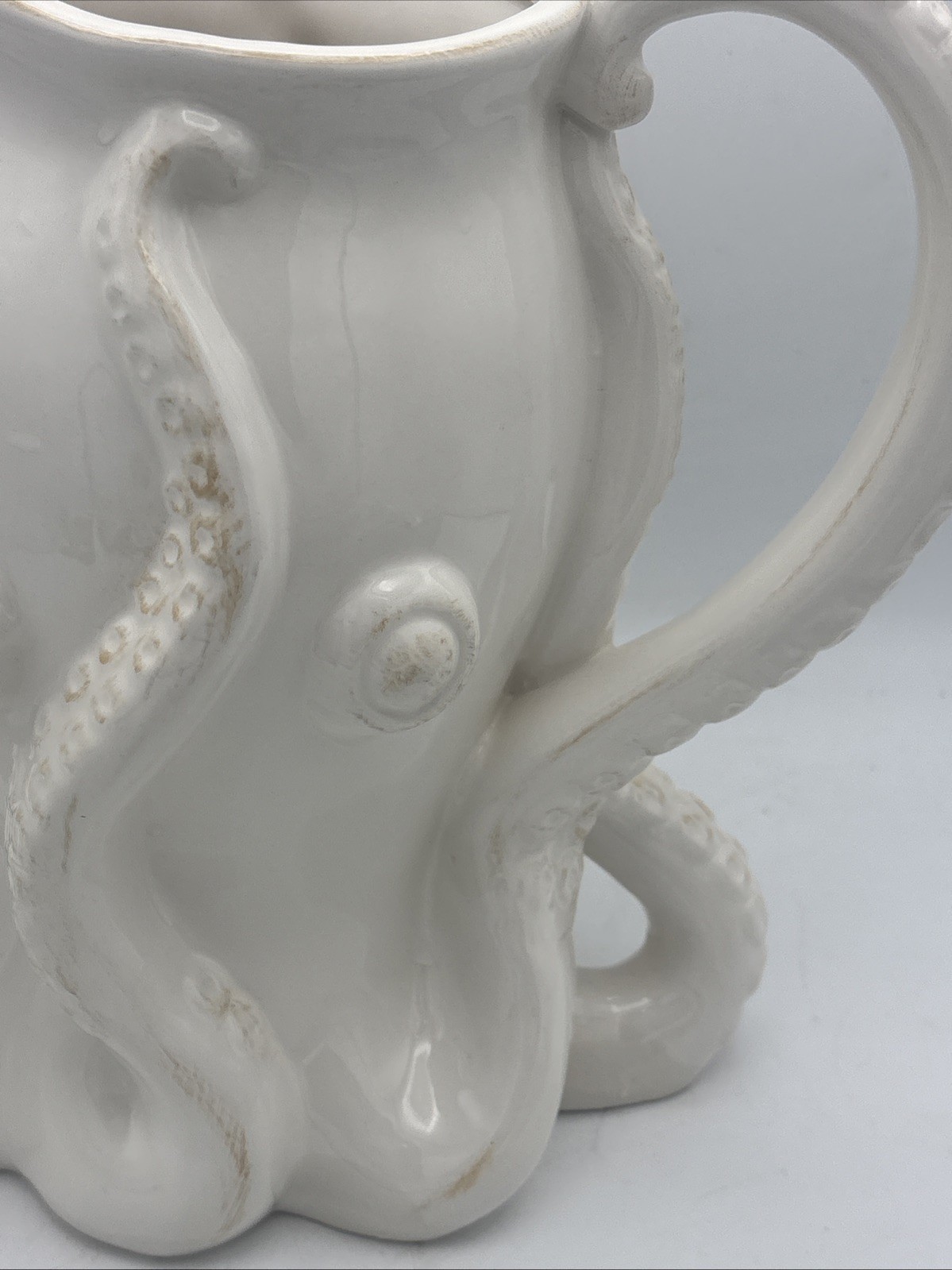 RARE Pier 1 OCTOPUS PITCHER, Ceramic Earthenware, 9.5” T; White