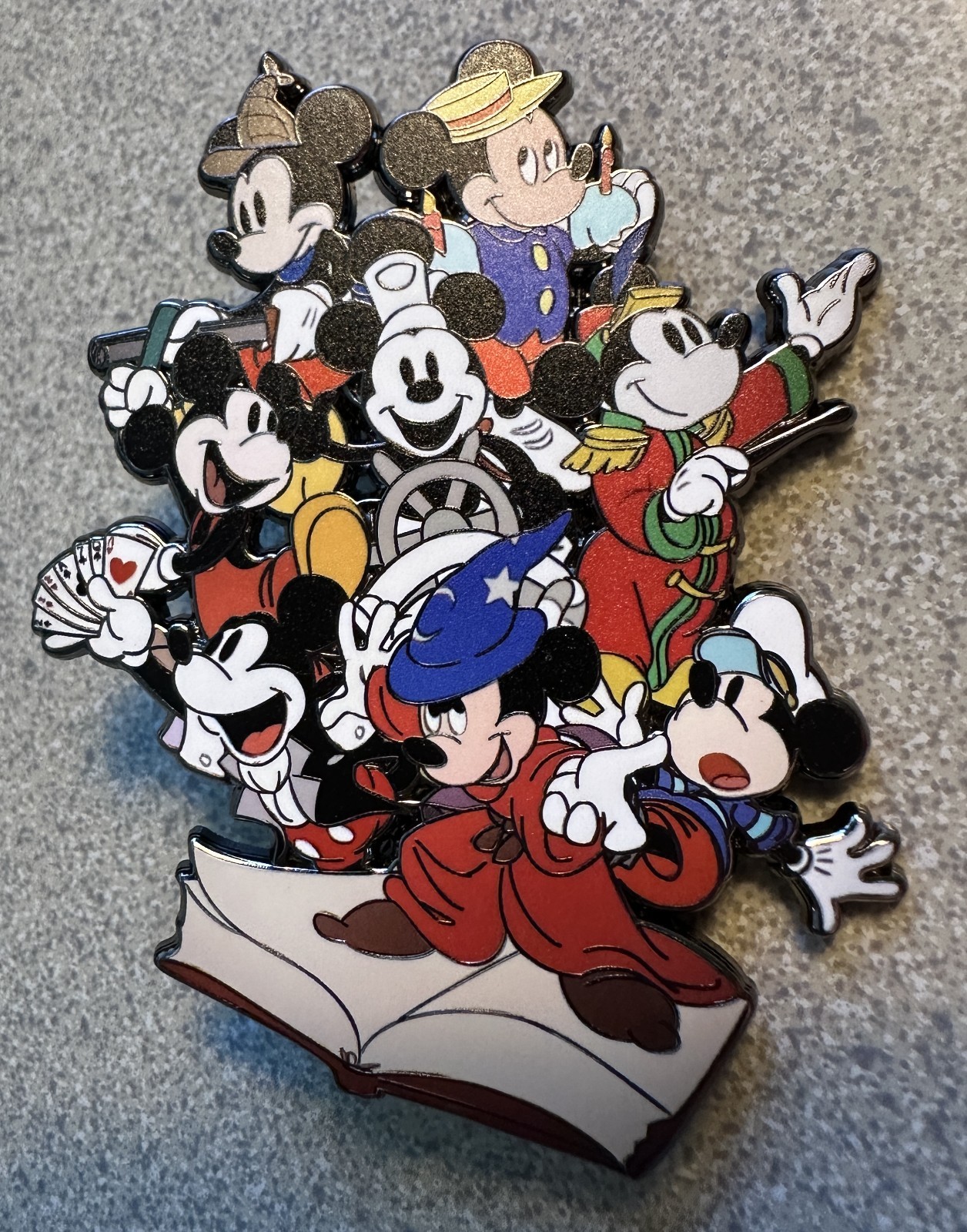 PIN MICKEY MOUSE CLUSTER 3″ JUMBO FANTASY SORCERER STEAMBOAT WILLIE DAPPER new