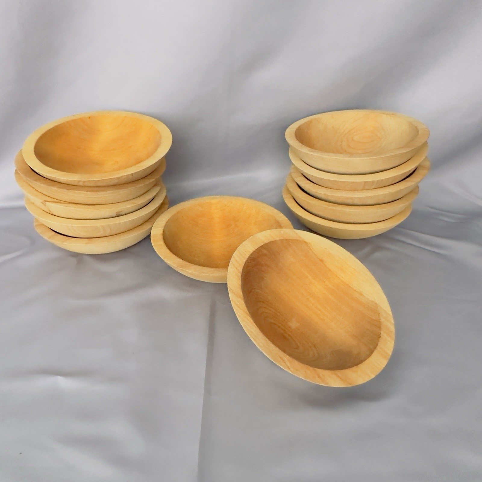 “Holland Bowl Mill” Holland Mich. Hand Turned Maple Wood Bowl 7×6.5 Cottage Core