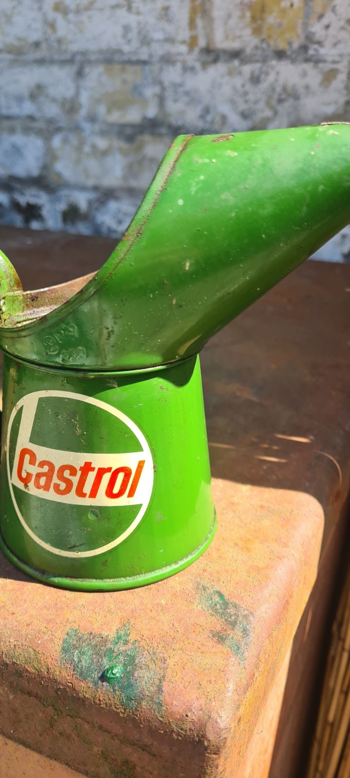Vintage 1969 Half Pint CASTROL Oil Pourer Exellent Original Condition Very Nice
