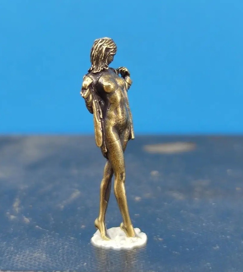Brass Changing Sexy Doll Figurine Small Animal Statue Table Home Decoration Toy