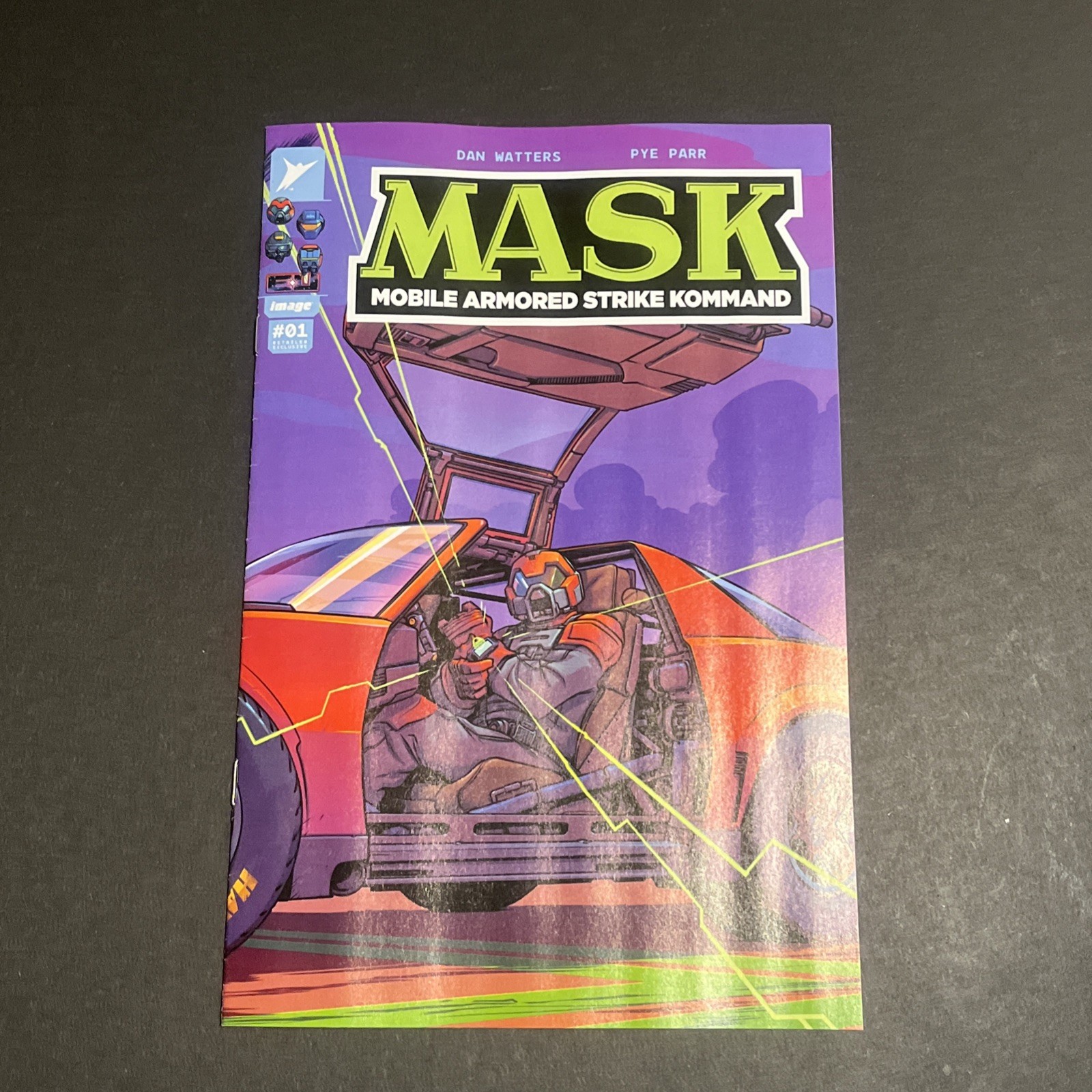 MASK #1 Retailer Exclusive Variant Energon Universe Dan Watters Pye Parr
