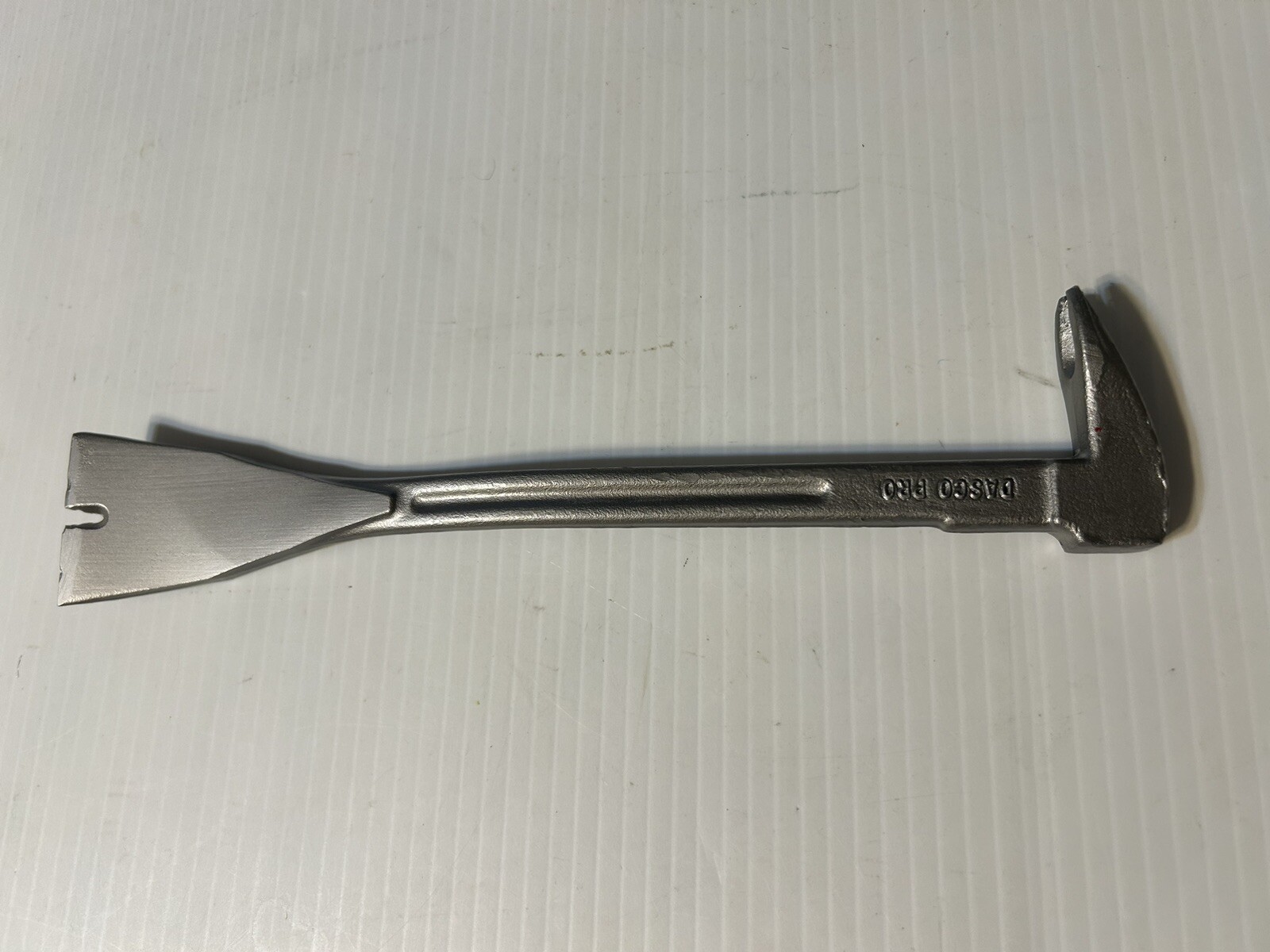 Vintage DASCO PRO 10″ Heavy Duty Cats Claw Nail Puller Pry Bar.