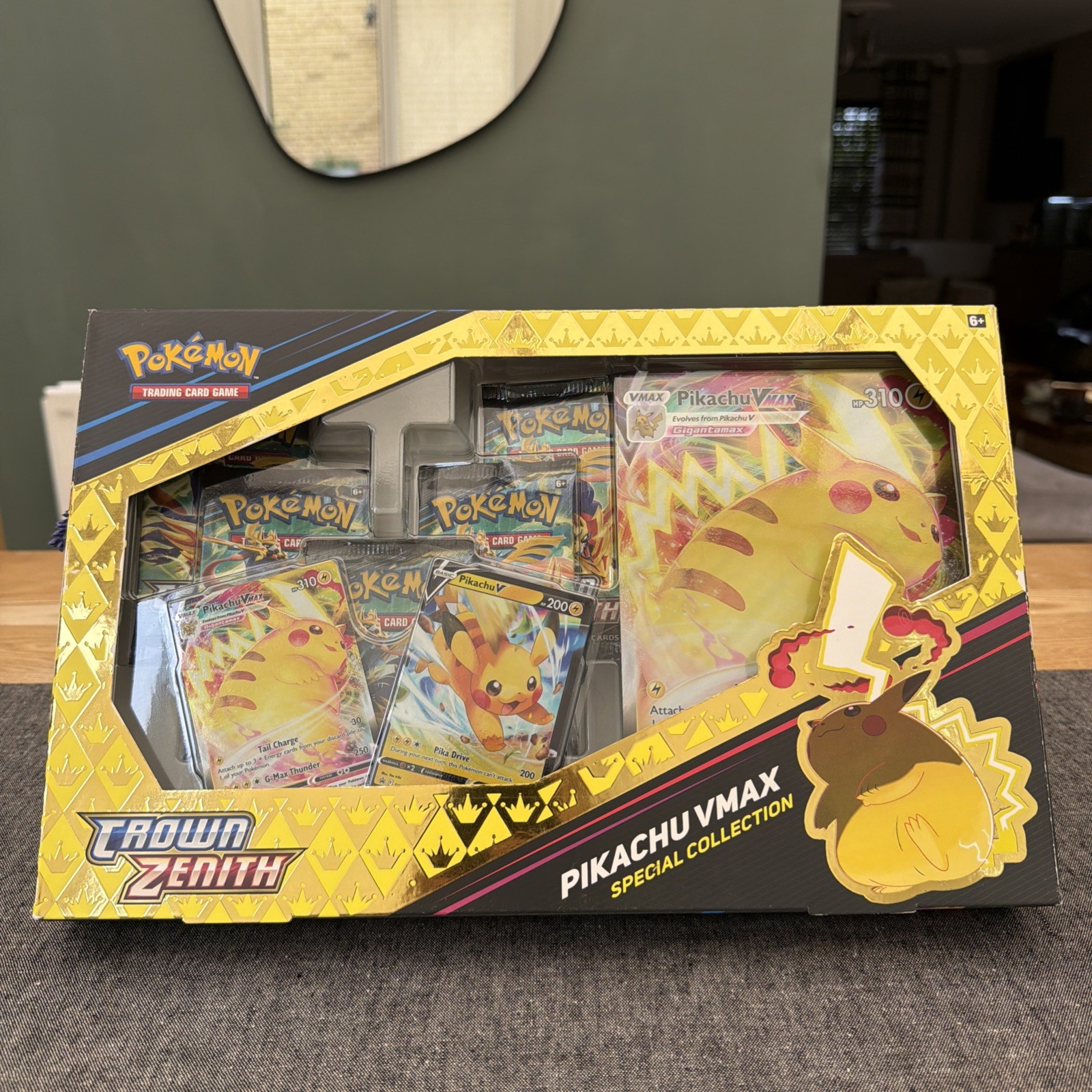 Pokémon TCG Crown Zenith Special Collection – PIKACHU VMAX Sealed – 6 available