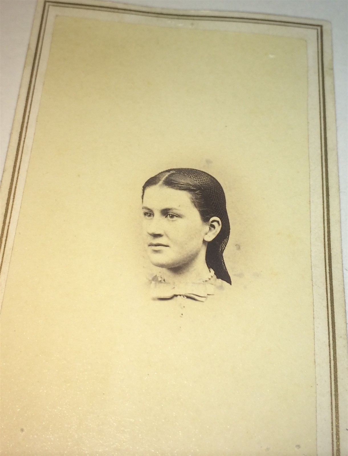 Antique Victorian American Fashion Beautiful Woman, New England CDV Photo! US!