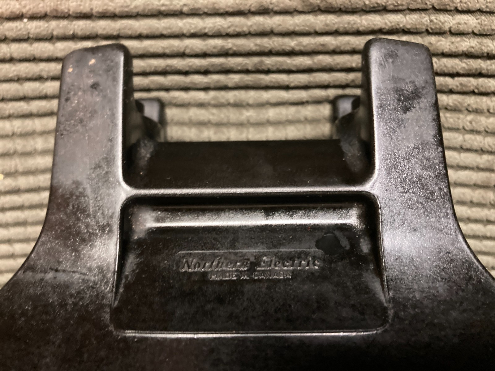 NORTHERN ELECTRIC telephone [N° 1] bakelite replacement housing made-in-CANADA