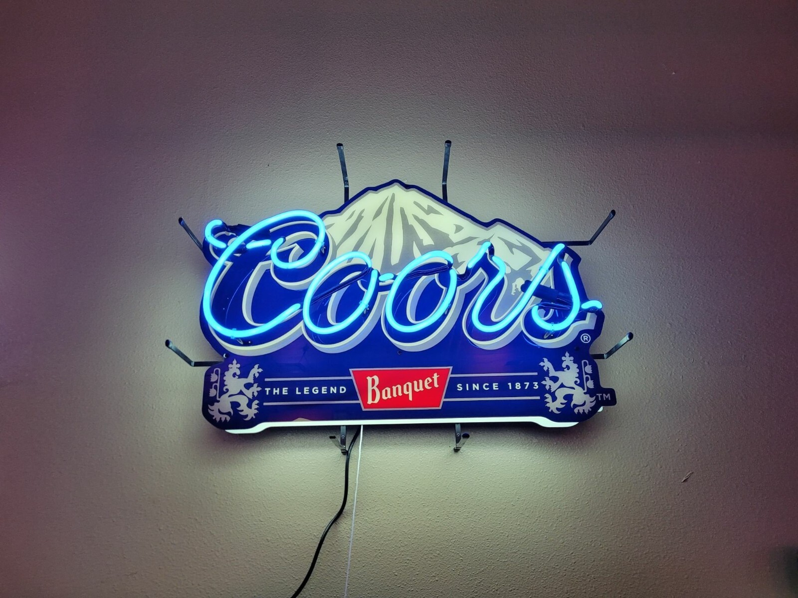 Coors Light Banquet Snow Mountain Beer 17″x14″ Neon Sign Lamp HD Vivid Printing