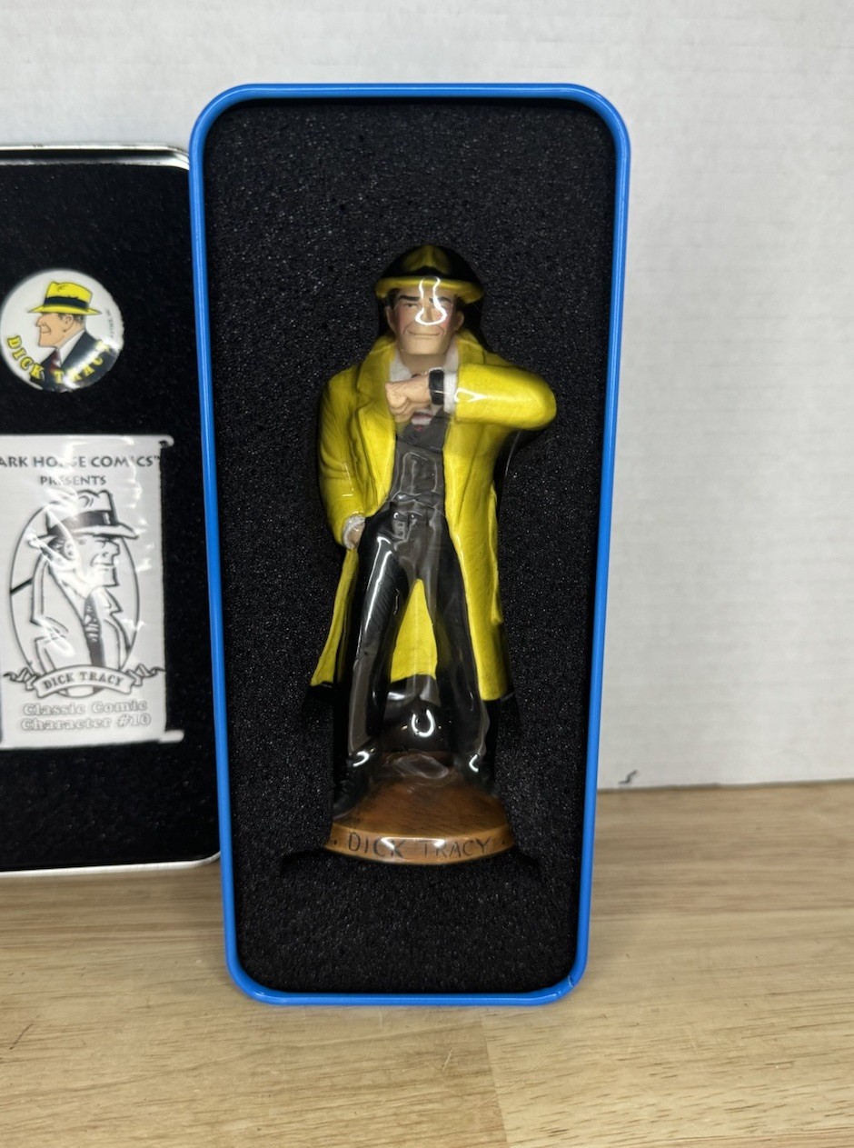 Dark Horse Classic Comic Characters Figure / Statue: Dick Tracy 617/950
