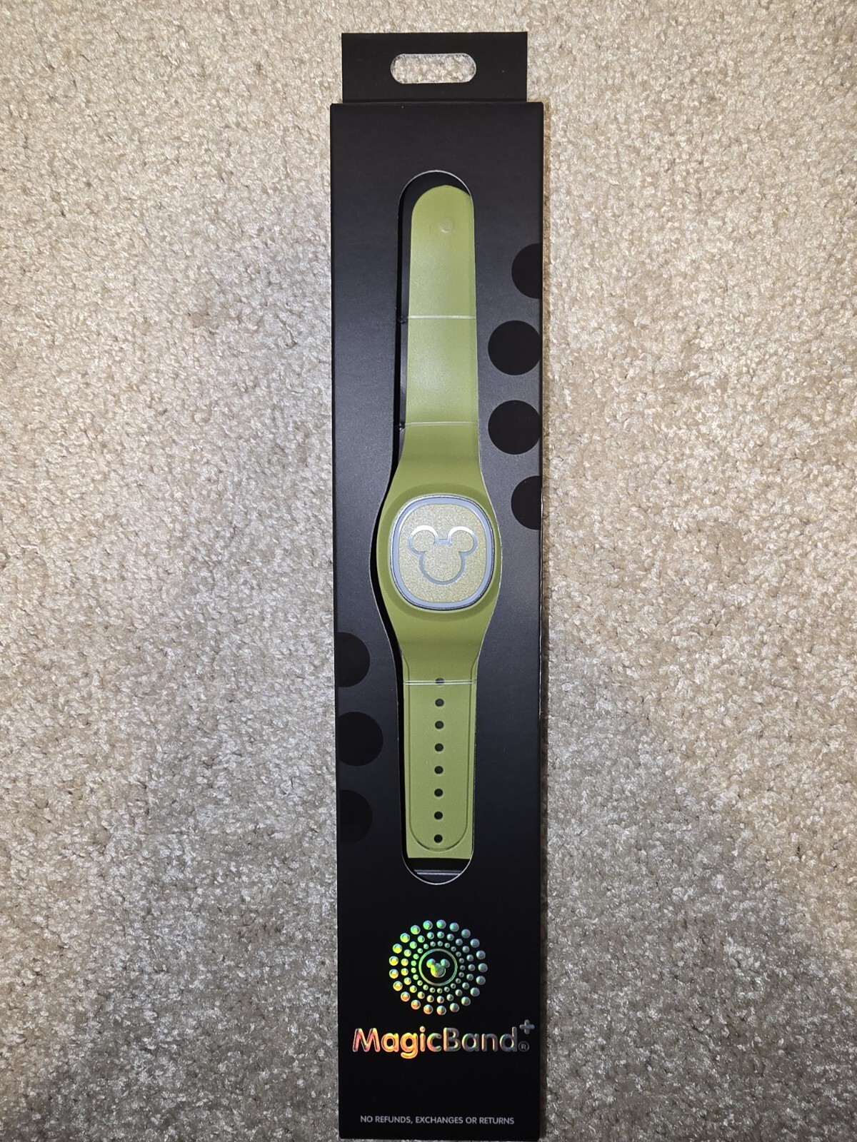 NEW 2026 Disney Magic Band Plus Solid Color Olive Green Unlinked Cable Included