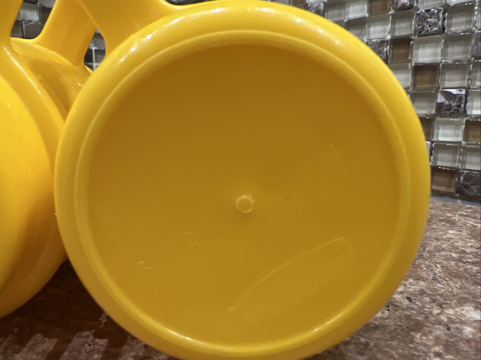 2 Vtg RUBBERMAID Yellow Plastic STACKABLE CUPS Mugs Coffee Cups #3819