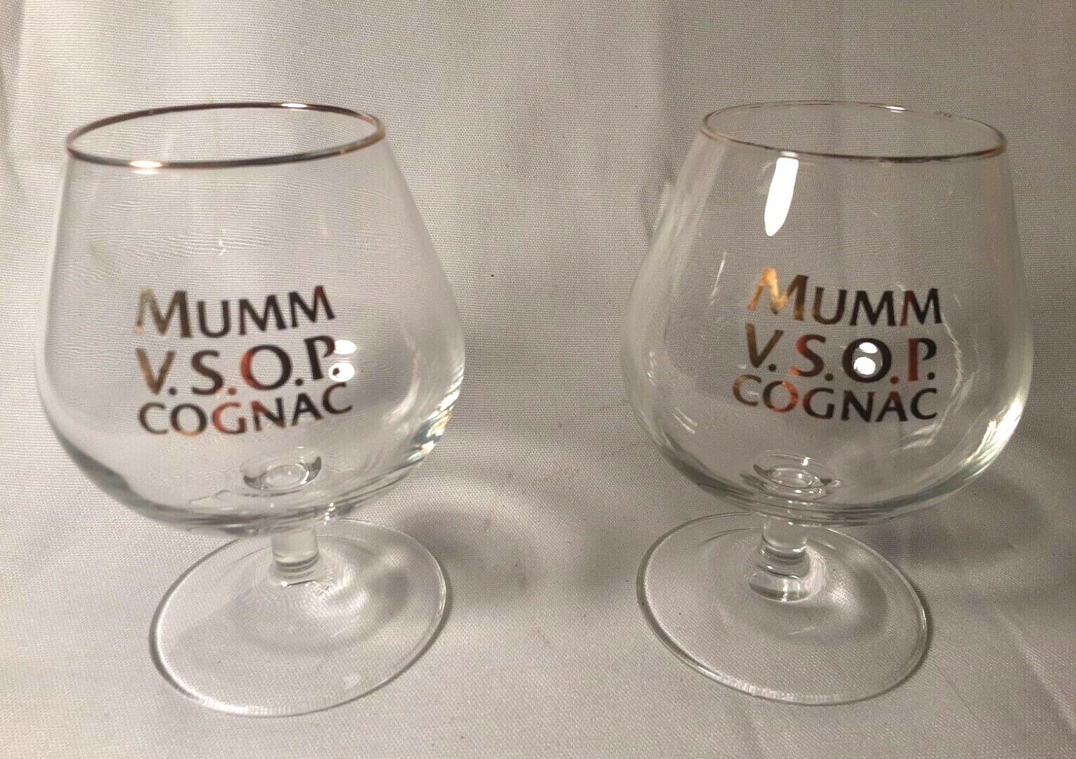 Pair of Vintage Mumm V.S.O.P. Cognac Snifter Glasses W/ Gold Rim 4-3/8″ tall 8oz