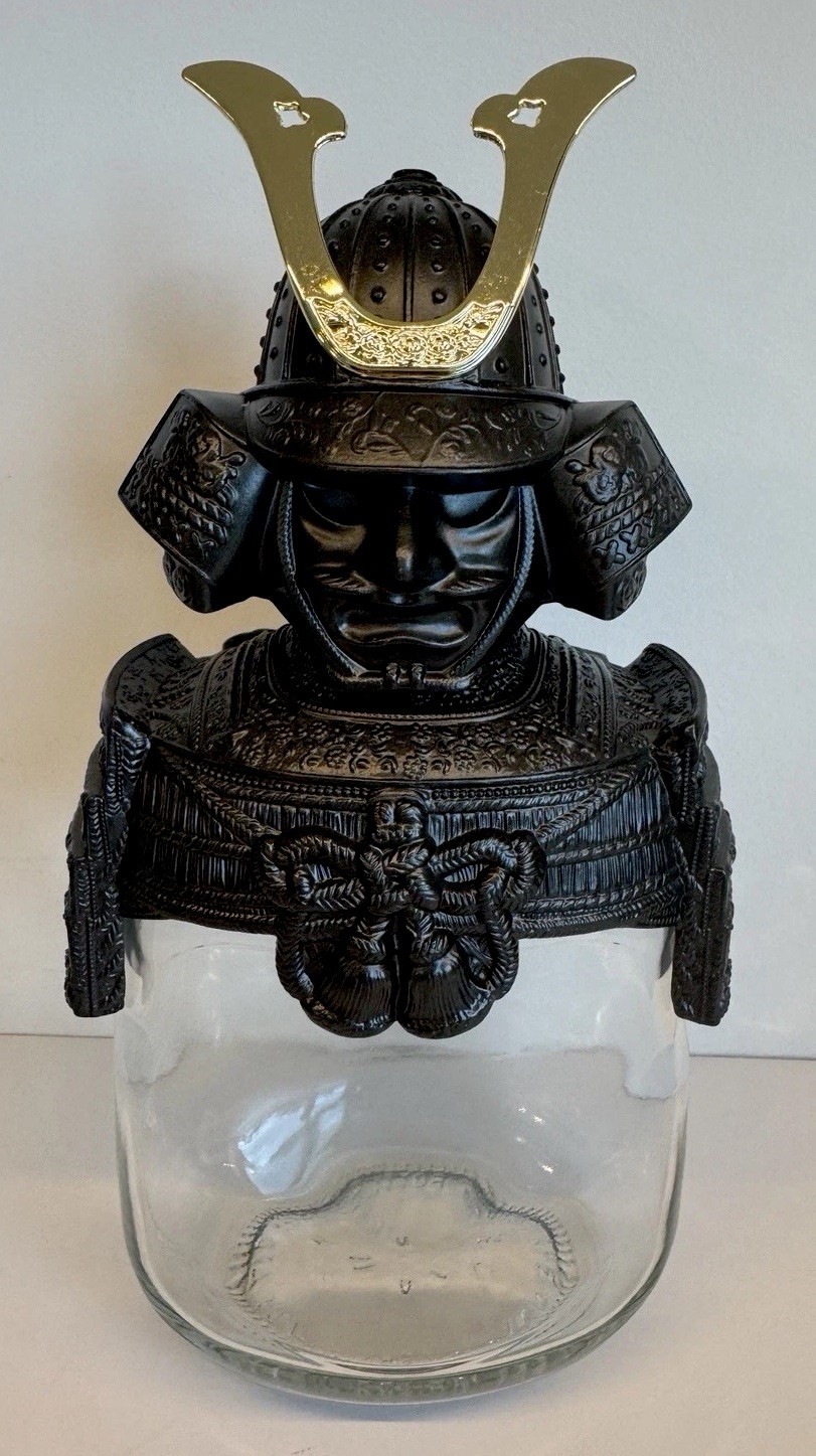 Nikka Japanese Whiskey Metal Samurai Helmet & Armor G&G Murasame Kabuto Empty
