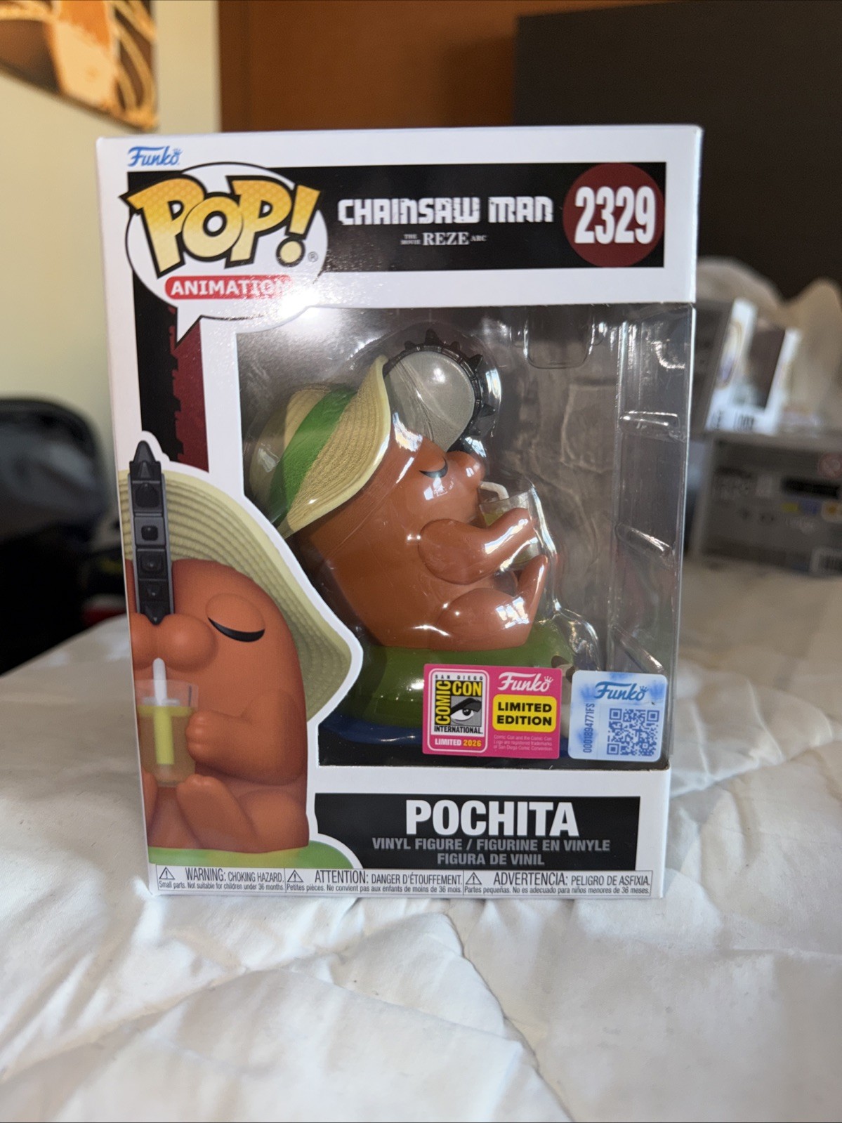 Pochita (2329) (Chainsaw Man) 2026 SDCC Exclusive Funko Pop *CON STICKER IN HAND