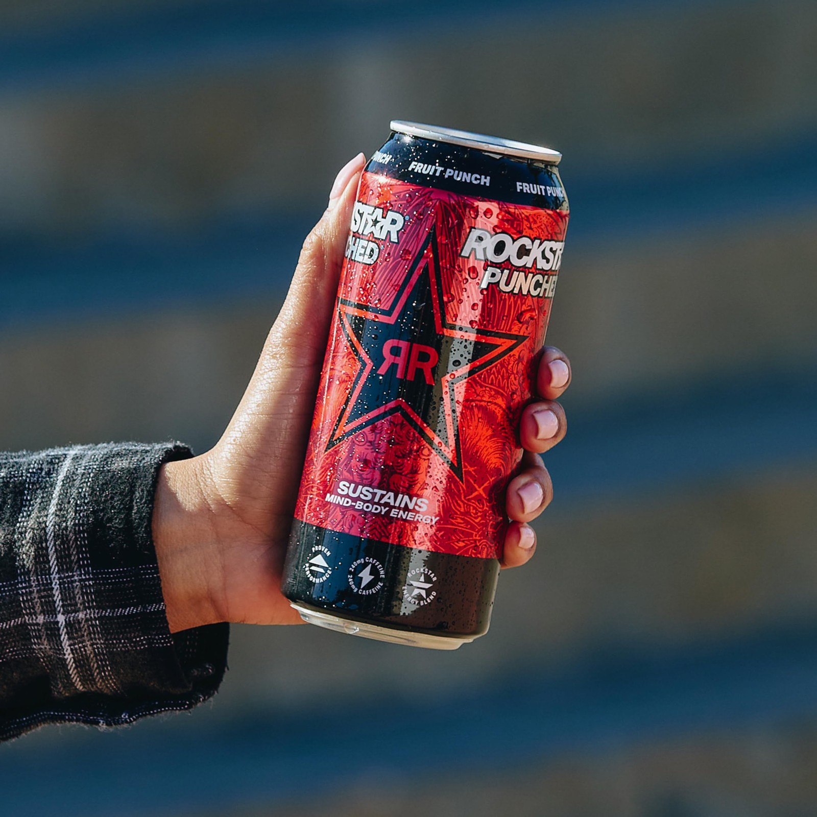 Bebida Energetica Punchedhardcore Apple, Latas De 16Oz (Paquete De 12)