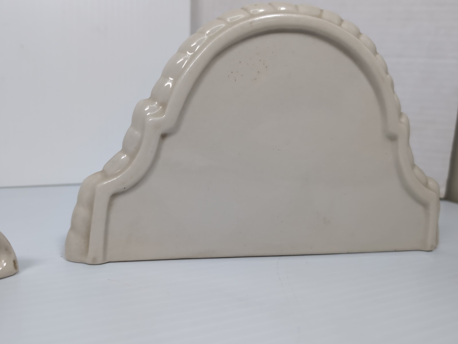 Vintage Rococo Ceramic Lavabo Set Wall Pocket Planter Fountain Mid Century Cream
