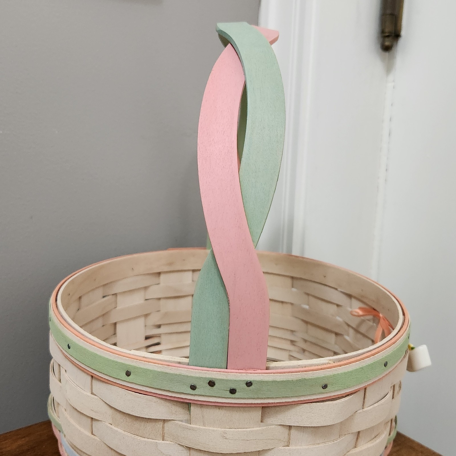 Longaberger 2009 White Wash Easter Basket+Protector+Fabric Liner+Pottery Tie On