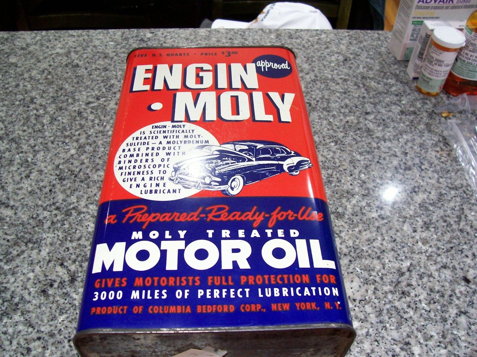 Scarce 1950s ENGIN MOLY Motor Oil 5 Quat Can