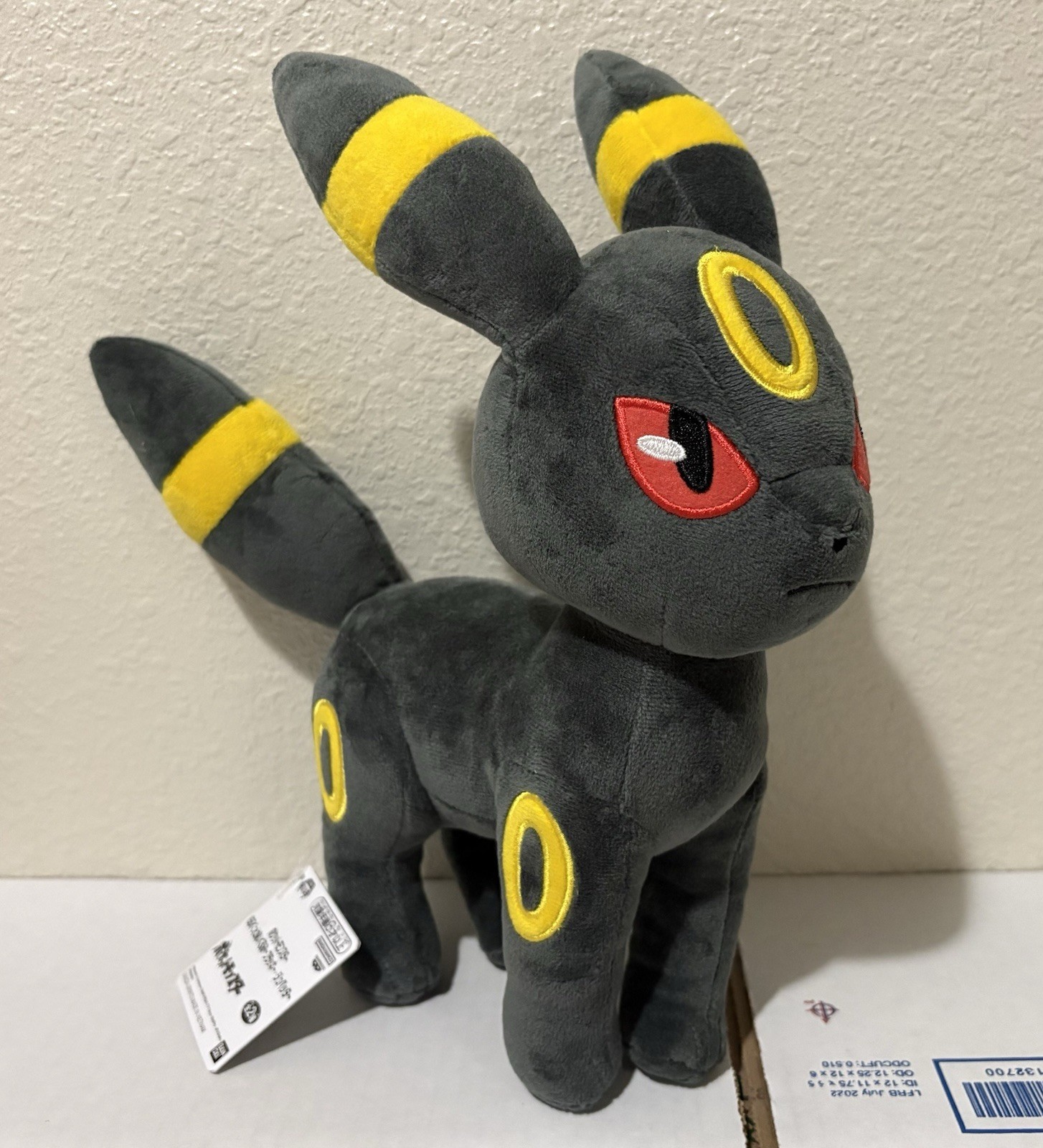 Pokémon Umbreon Plush Mofugutto Banpresto Bandai NWT Japan Import
