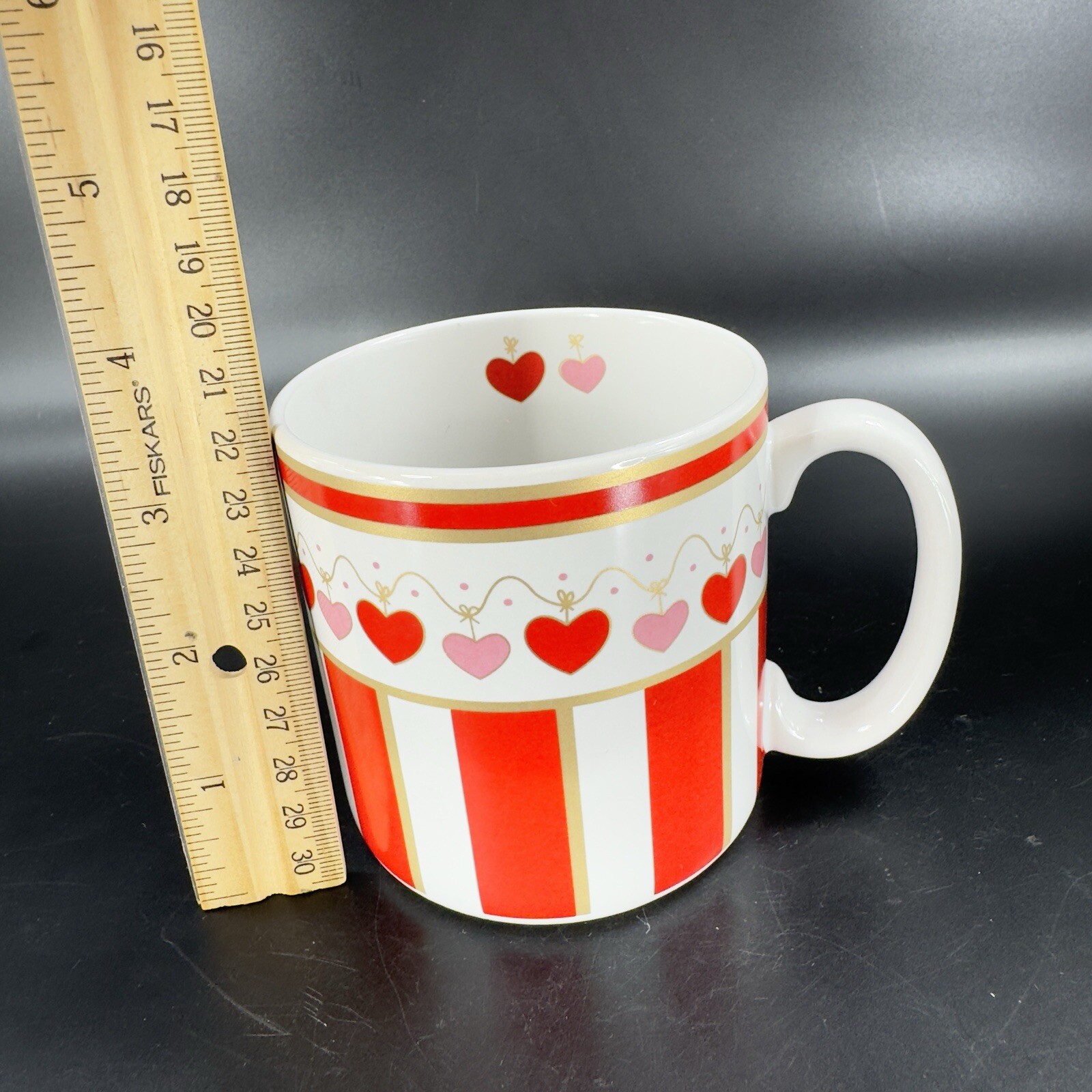 Flowers Inc Balloons Ceramic Coffee Mug Cup Red Pink Hearts Made Korea 2 Mugs