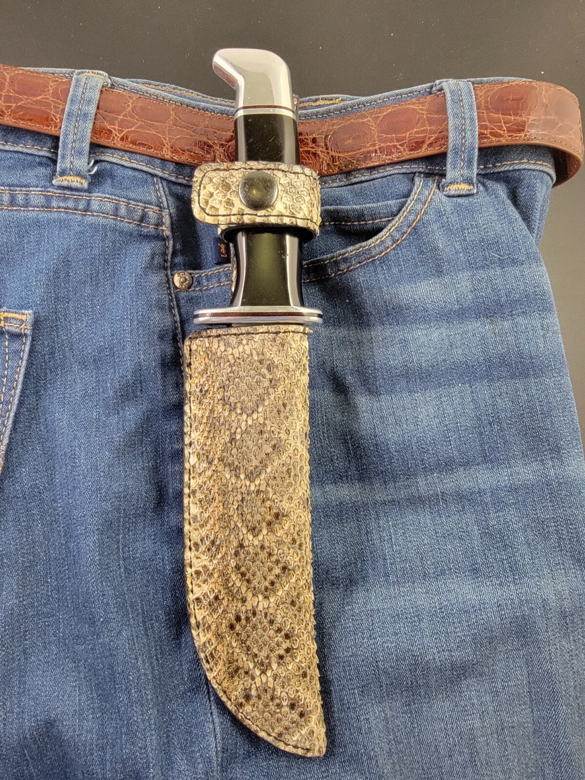 Buck Knives 119 Sheath Right Pull with Authentic Rattlesnake Skin custom made