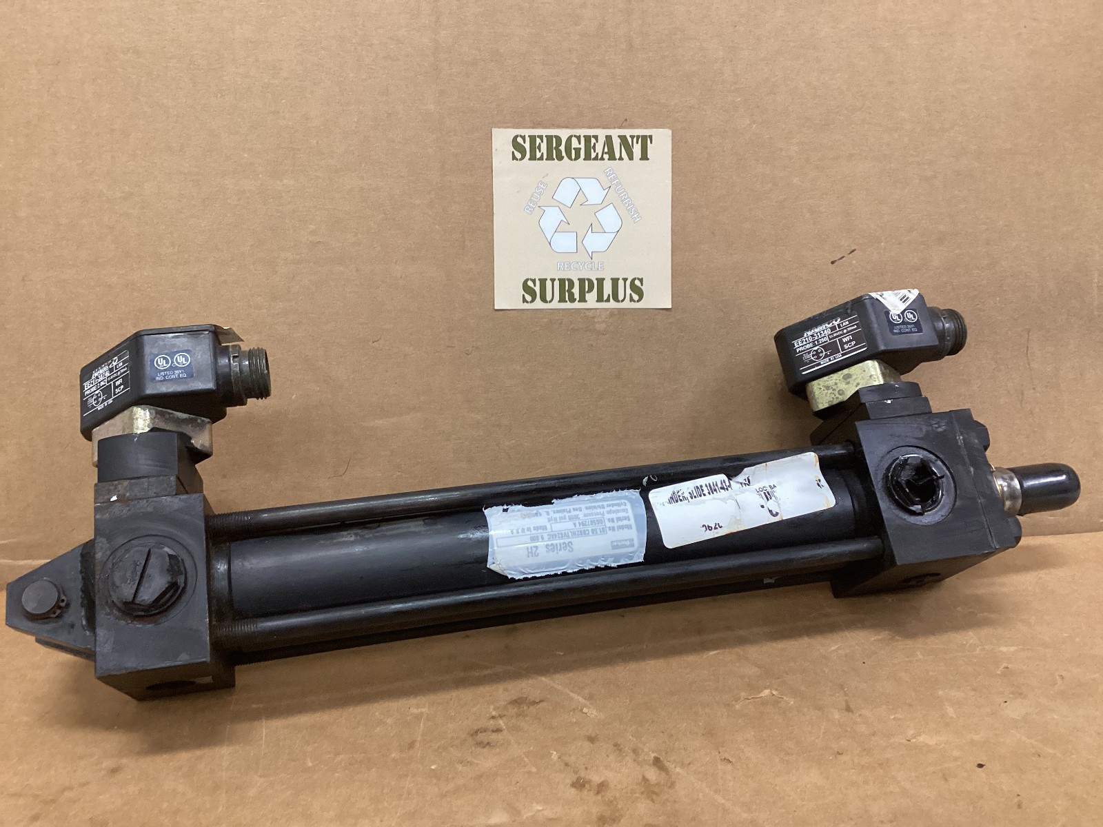 Cylinder slide/Parker Series 2H/Pn#304143M6116