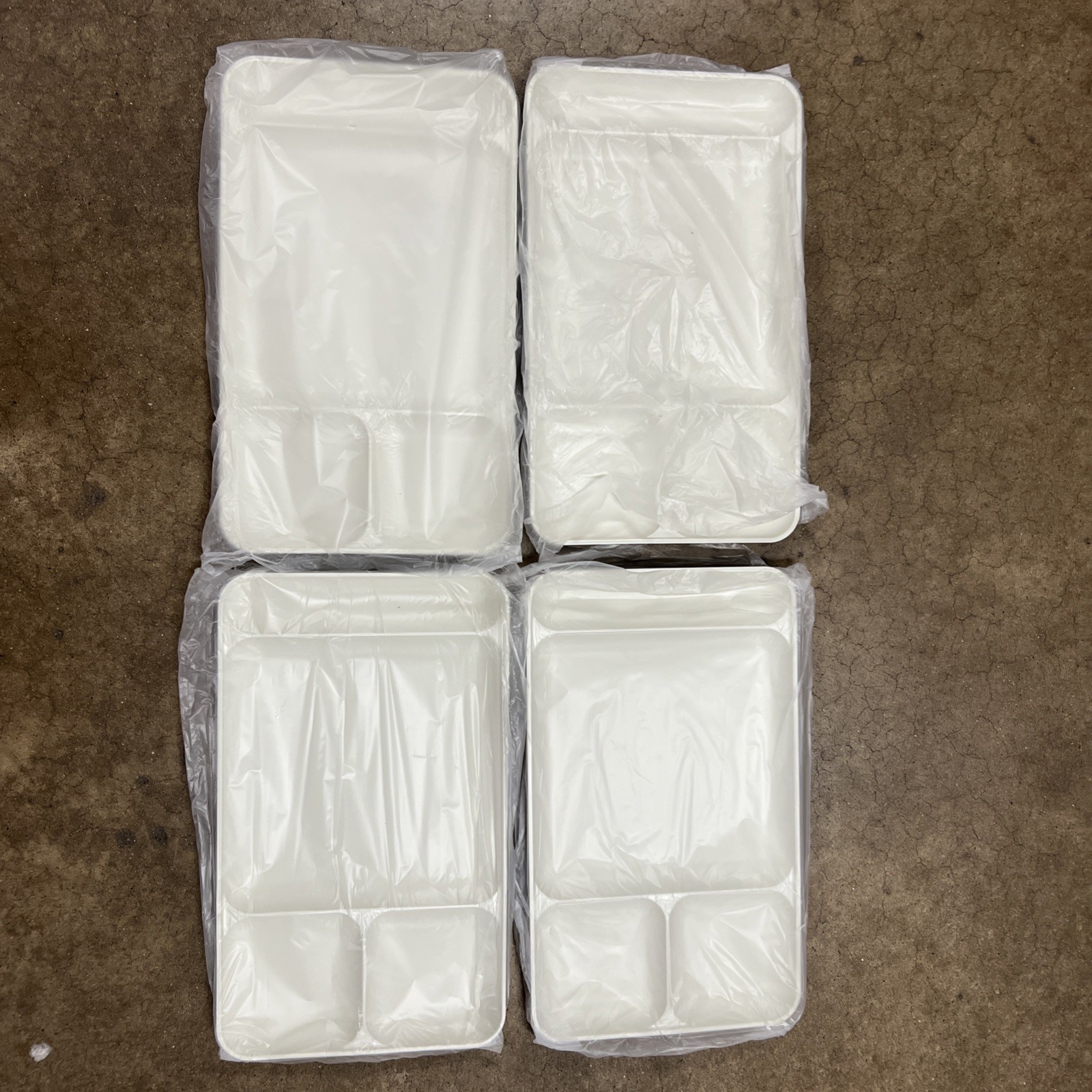 4 x Vintage TUPPERWARE Cream/Beige Off White Divided Food Trays NEW In Baggie