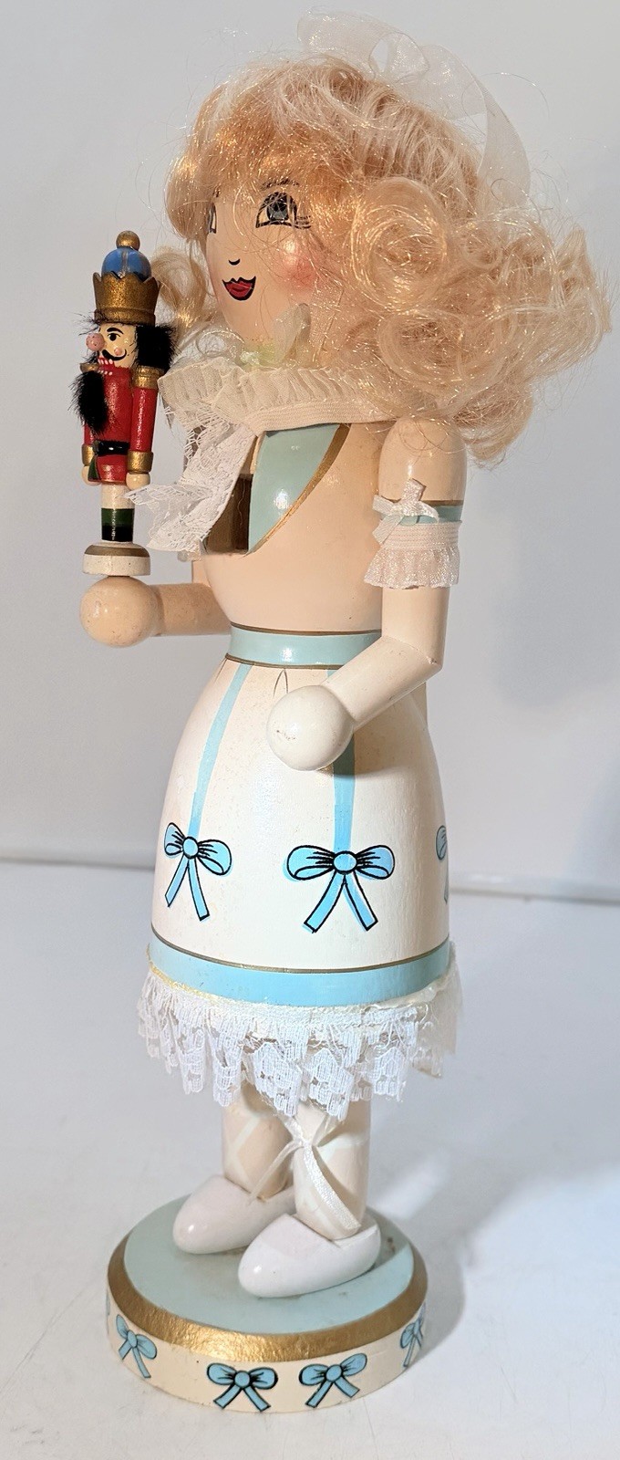 Santa’s Workshop Nutcracker Suite Clara Wooden Christmas Nutcracker 14 Inch