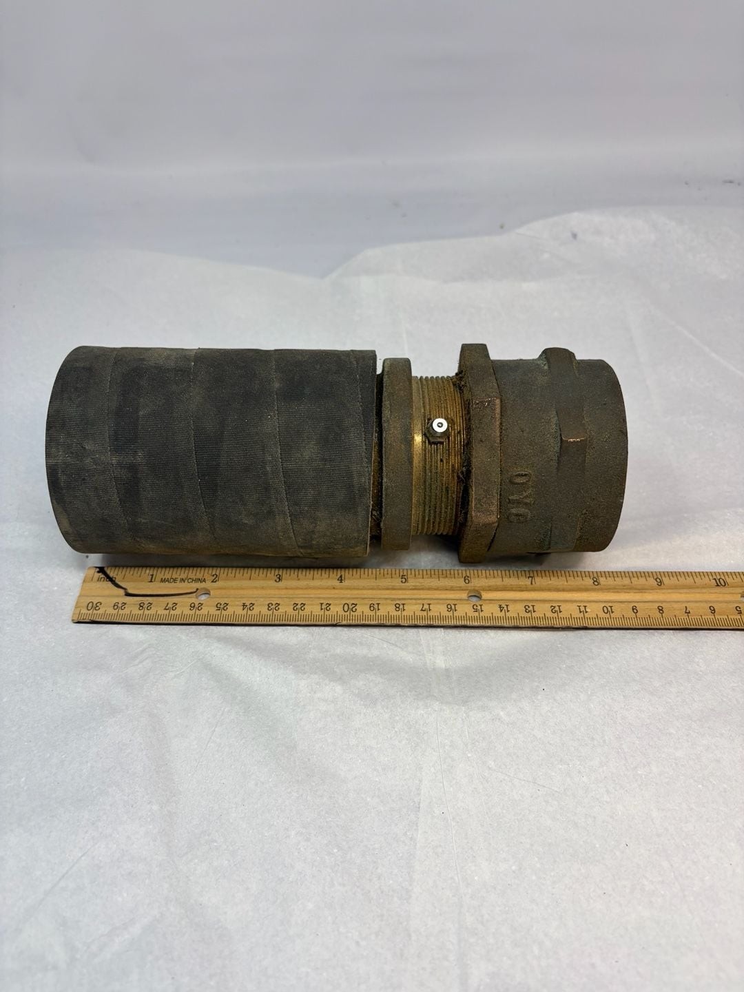 1-3/4 ” x2-1/2 STUFFING BOX (STUFFING BOX ONLY),with grease fitting. old stock.