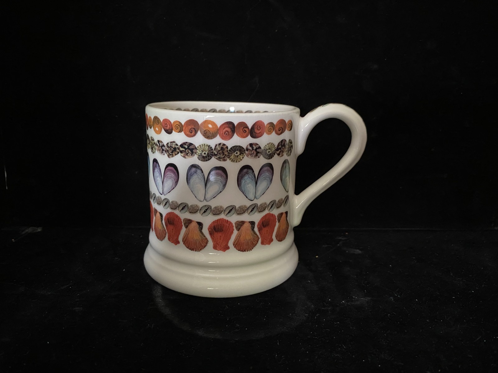 Emma Bridgewater Seashells 1/2 Pint Mug- Nice!