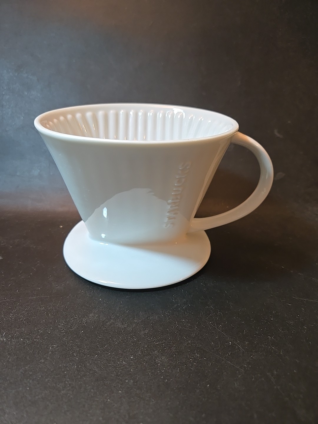 Starbucks Pour-Over Drip Filter Coffee Maker Ceramic Cone Brewer White