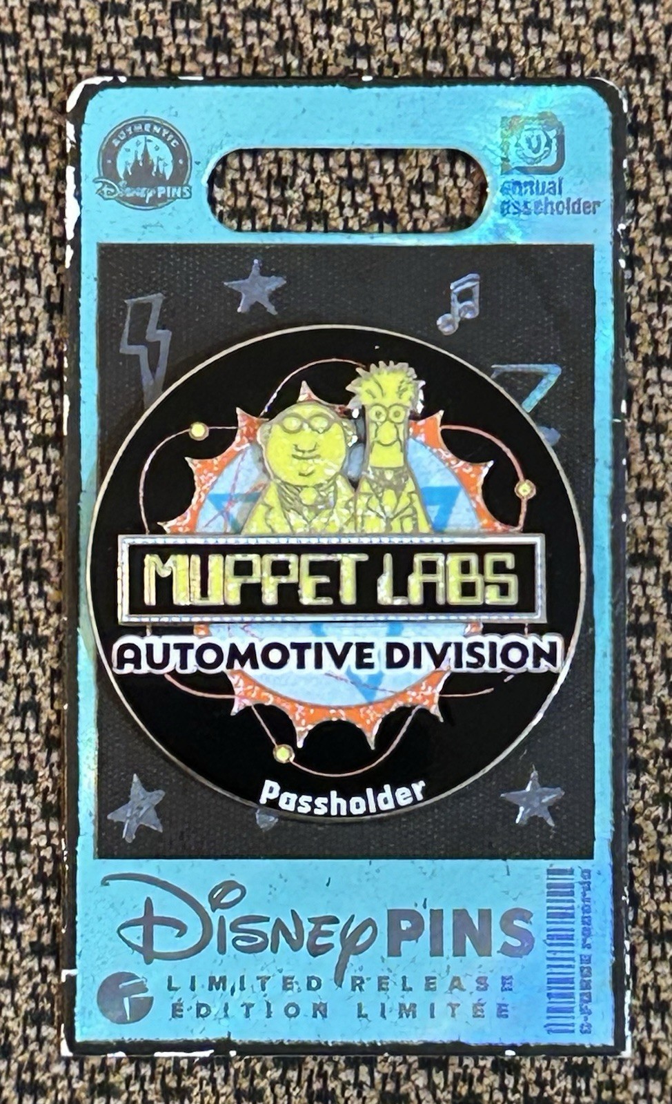 Disney 2026 Muppets Rock ‘n’ Roller Coaster Muppet Labs Passholder Pin Beaker