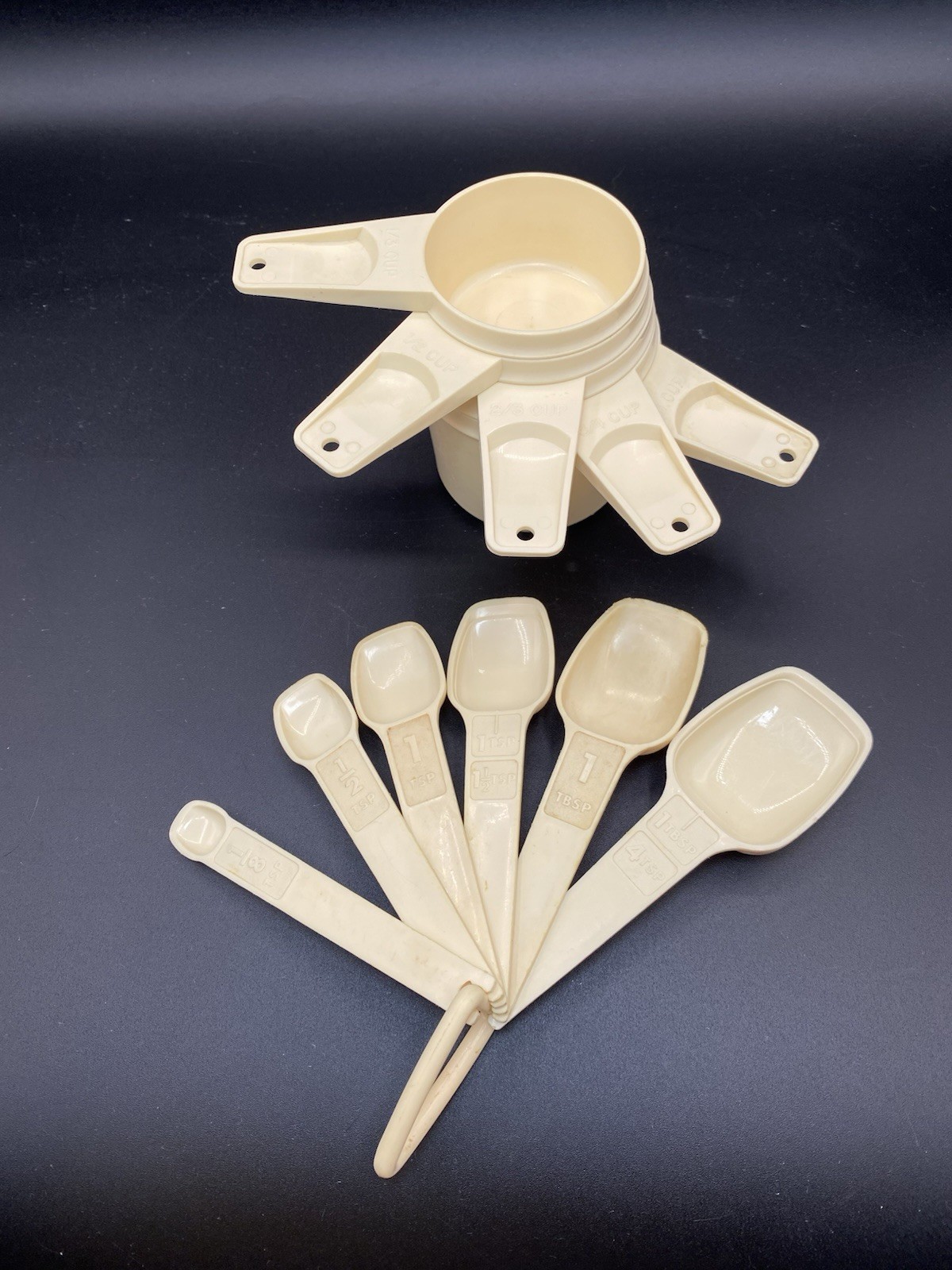Vintage Tupperware Almond Beige Cream Nesting Measuring Cups & Spoon 12 pc. Set