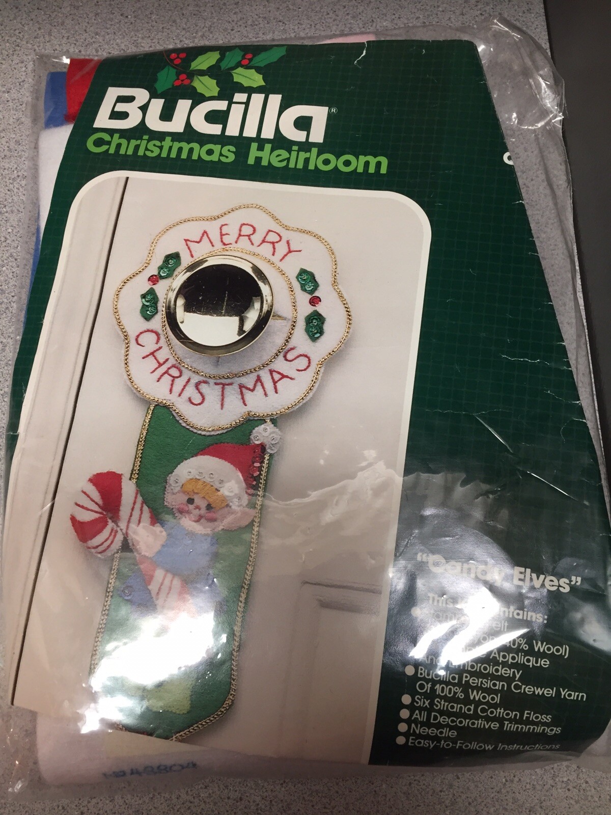 Vtg. Bucilla Christmas Jeweled Door hanger Beadwork Kit Candy Elves 48804