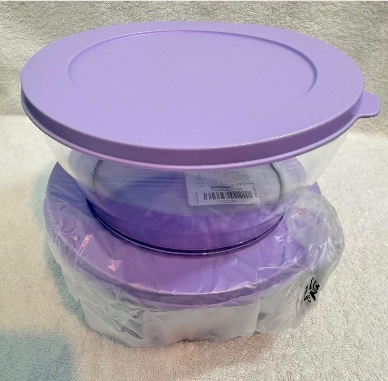 NEW Tupperware Clearly lilac Bowls Set of 2 Containers 2.4 litera freeBPA