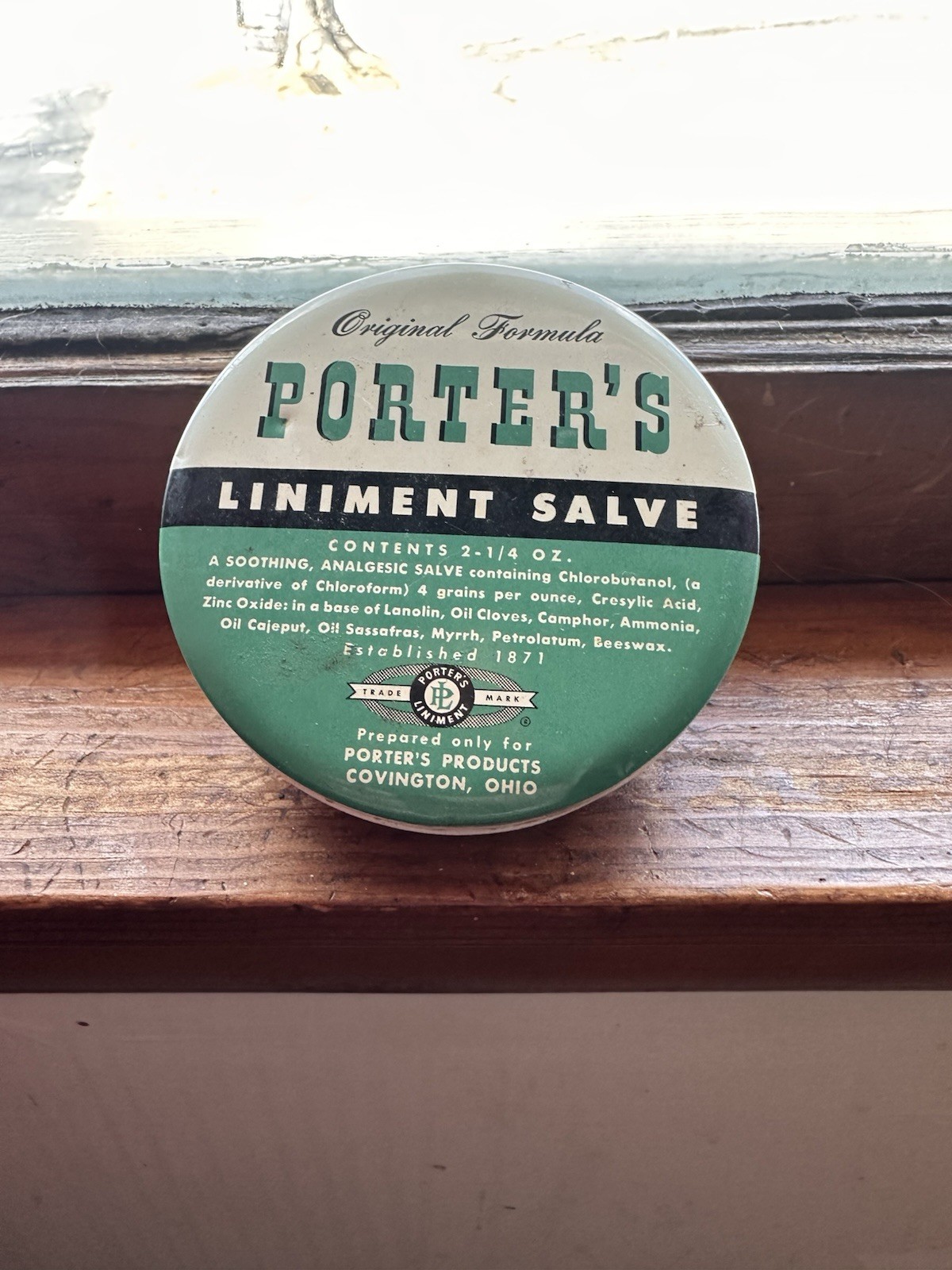 Vintage 1940’s – 1950’s Porter’s Liniment Salve Tin