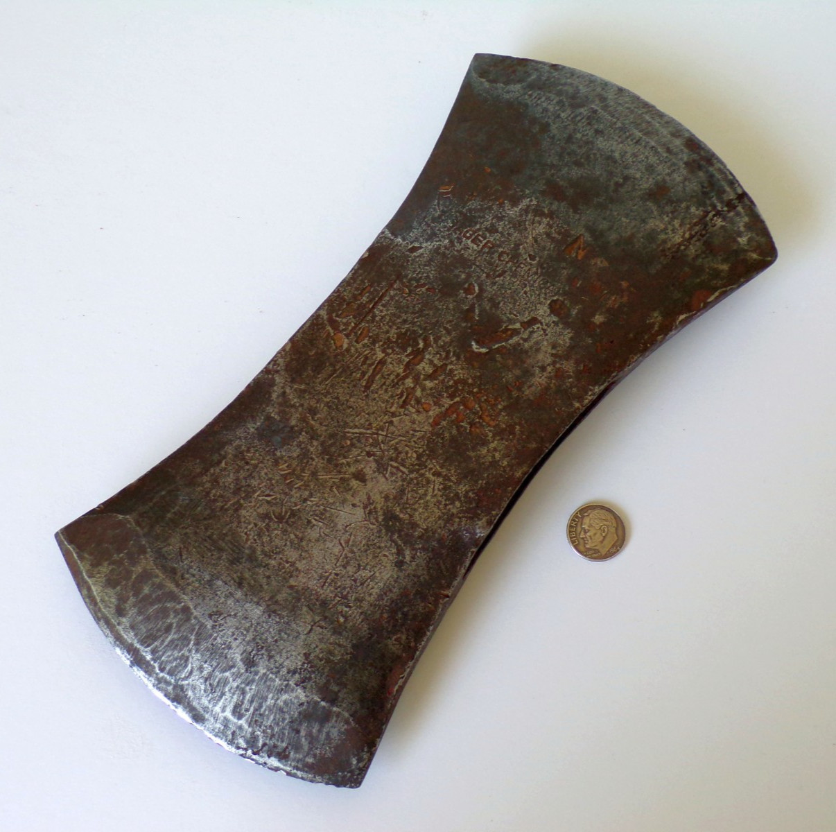 Vintage SAGER CHEMICAL WARRENTED Double Bit SWAMPING PATTERN Axe HEAD 4lbs 1.8
