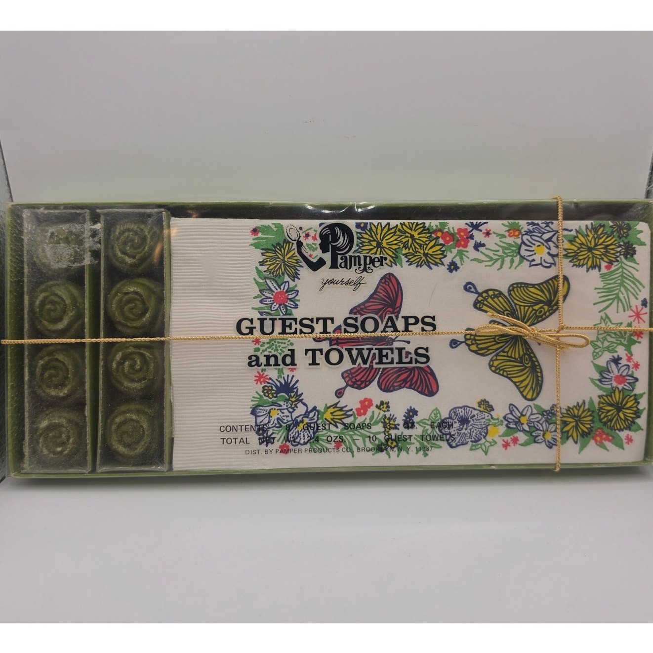Vintage 8 Guest Soap and 10 Guest Towels Sealed Floral & Butterfly by Pamper