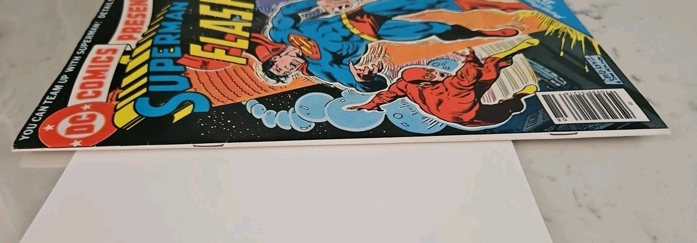 DC Dynamic Pack A7 DC Comics Presents #1 Batman 301 Black Lightning.