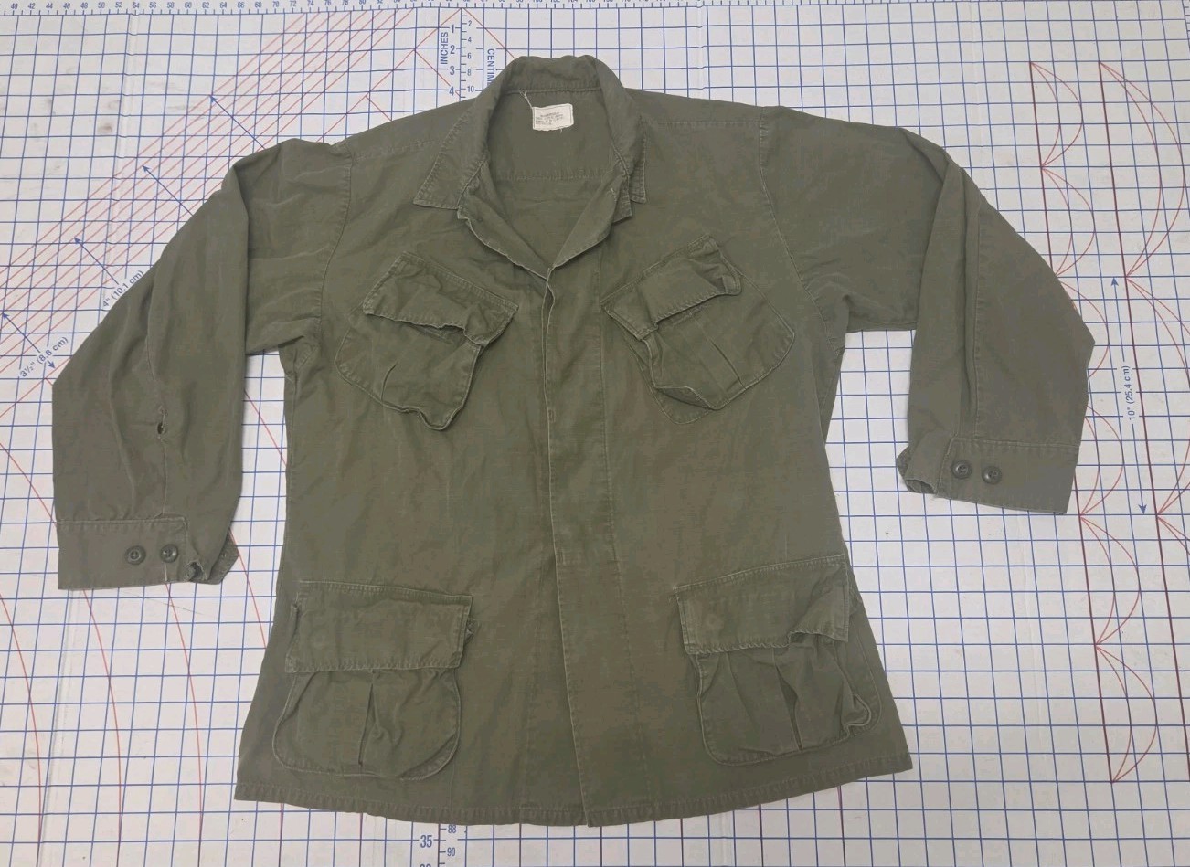 Vietnam U.S. Army Field Shirt Jacket 8405-935-4708 Medium Reg Slant Pocket #2
